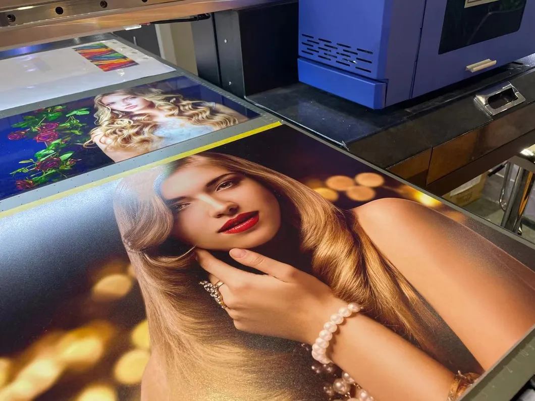 1313 1.3*1.3m White Vanish Printing Wood Acrylic Metal LED UV Flatbed Machine Printer with XP600 Dx7 I3200 Ricoh Gen5 Gen6 G5I Toshiba Printhead